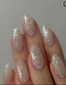 Engagement Nails Glitter, Nails Inspiration Silver Glitter, Pearlescent Nails White, Bridesmaid Nails Silver, Silver Sparkles Nails, Cute Prom Nails Short, Natural And Silver Nails, Prom Nails Silver Glittery, Silver Sparkling Nails