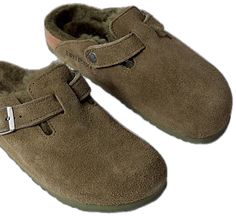 Winter Suede Clogs With Textured Footbed, Winter Suede Clogs, Winter Slip-on Suede Clogs, Winter Suede Slip-on Clogs, Winter Clogs With Suede Lining, Winter Comfortable Clogs With Suede Lining, Winter Clogs With Suede Lining And Comfortable Style, Winter Suede Clogs With Leather Footbed, Winter Suede Clogs With Round Toe