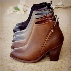 Style: Fashion, Stylish Item Boots Upper Material Faux leather Toe: Round Toe Closure Type: Zipper Heels: Mid Heel Mid Heel Boots, Zipper Heels, Western Booties, Black Heel Boots, Great Women, Heel Boots, Mid Heel, Boot Shop, Daily Fashion