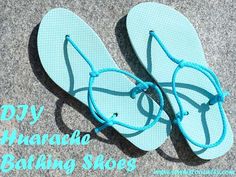 DIY Huarache Bathing Shoes - Tutorial - Sew Historically Diy Barefoot Sandals, Minion Shoes, Shoes Tutorial, Hiking Skirt, Xero Shoes, Shoe Makeover, Reading Diy, Sandals Woman