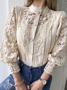 Femme Chemisier Troué Couleur Pleine Elégant & Luxueux Col de Chemise Standard Hiver Noir Abricot Blanche de 2023 ? € 22.99 Guipure Lace Top, Lace Lanterns, Beige Blouse, Straight Clothes, Plain Blouse, Blouse Material, Puff Sleeve Blouse, Womens Long Sleeve Shirts, 가을 패션