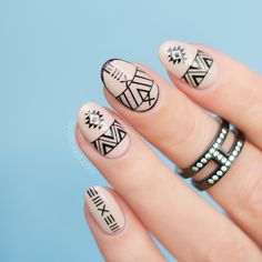 Nude and Black Aztec Nails with the SoNailicious stickers Man Manicure, Aztec Nail Designs, Feb Nails, Aztec Nail Art, Indian Nails, Aztec Nails, Nail Art Diy Easy, Purple Nail Designs, Nude Nail Designs