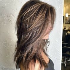 Brown With Carmel Hilights, Shag Hair Highlights, Long Layered Highlighted Hair, Hair Styles With Layers Medium, Medium Length Haircut For Thick Hair Round Faces Over 40, Long Hair With Layers 2024, Top Hairstyles For 2024, Short Layers Haircuts For Medium Hair, Layered Hair 2024