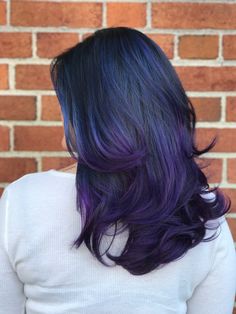 Multi Color Hair Dye Ideas, Blue And Purple Ombre Hair, Blue Purple Ombre Hair, Dark Blue Purple Hair, Blue And Purple Hair Highlights, Blue And Purple Highlights, Blue Violet Hair, Dark Indigo Hair, Colormelt Hair