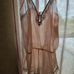 A Gilligan & O'malley Gypsy Romper Is Beautiful. This Delicate Nightie Is Made Peach And White Floral Pattern. The Chest Area And Hem Are Trimmed With A Light Gray Lace. There Are Adjustable Straps. Great Romantic And Flirty Piece. Great Gift For A Bride. Reasonable Offers Accepted. Sheer Summer Sleepwear For Loungewear, Sheer Summer Sleepwear For Vacation, Orange Sleepwear For Summer Beach, Sheer Sleepwear For Summer Pajama Party, Orange Summer Vacation Sleepwear, Sewn Clothes, Black Sleepwear, Gift For A Bride, Lingerie Gown