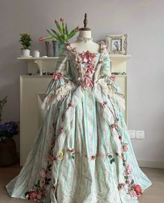 Baroque Wedding Dress, Pastel Green And Pink, Marie Antoinette Dress, Wedding Dress With Bow, Duchess Dress, Marie Antoinette Dresses, Marie Antoinette Costume, Queen Marie Antoinette, Dress With Bow Tie