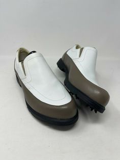 NEW Women's Callaway Golf CG Sport Comfort Slip-On W205-15 Shoes Size 8.5M #T9 WE ONLY SHIP WITHIN THE UNITED STATES.  We DO NOT change a shipping address by request. We ONLY ship to the address on file with eBay & Paypal. DO NOT ask us to change an address, just request to cancel the order until you have the correct address on file. #T9 is our inventory location.  NEW Women's Callaway Golf CG Sport Comfort Slip-On W205-15 Shoes Size 8.5M #T9 NEW With Box, but Box is a little beat up. Thank you White Slip-resistant Golf Shoes With Round Toe, Sporty Golf Shoes With Ortholite Insole And Round Toe, Sporty Golf Shoes With Round Toe For Walking, White Closed Toe Walking Sneakers, White Closed Toe Sneakers For Walking, White Golf Shoes With Rubber Sole For Sports, Sporty White Golf Shoes With Rubber Sole, Golf Sneakers With Rubber Sole And Round Toe, White Slip-resistant Low-top Golf Shoes