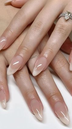 Natural French Nail Designs, Cute Neutral Fall Nails, Pretty Neutral Nails Art Designs, Crème Colored Nails, Classic Nails Elegant Almond, Tan French Nails, Naked French Tip Nails, Fine French Tip Nails, Classy Nude Nails Almond