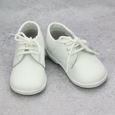 Angel Baby Boys 2157 White Leather Dress Lace Up Oxfords - Heirloom Baby Shoes - Southern Baby Shoes - Babychelle.com Spring White Oxfords With Brogue Detailing, White Lace-up Oxford Shoes, White Dress Shoes With Brogue Detailing For Spring, Spring White Wingtip Oxfords, White Oxford Dress Shoes With Rubber Sole, White Brogue Lace-up Shoes With Round Toe, White Closed Toe Lace-up Shoes With Rubber Sole, White Round Toe Oxfords For Spring, Spring White Round Toe Oxfords