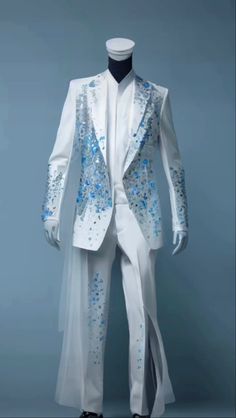 Winter Wonderland Outfit Men, Water Themed Outfits Male, Prom Male Outfits, Acotar Winter Court, Mens Evening Wear, Winter Court, Court Outfit