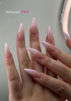 Almond Nail Manicure Ideas, Different Almond Shaped Nails, Stiletto Nails Idea, Pointed Almond Acrylic Nails, Almond Point Nails, Cute Long Almond Nails, Simple Almond Shaped Nails, Colorful Stiletto Nails, Nail Inspo Long Almond