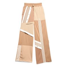 Army Pants Outfit, Danielle Cathari, Sporty Wear, Sporty Pants, Track Pants Women, Adaptive Clothing, Fasion Outfits, Tracksuit Women, Sporty Outfits