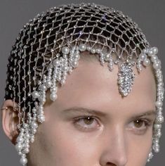 Chain Hair Piece, Chainmail Headpiece, Givenchy Couture, Headdress, Look Fashion, Headpiece, Veil, Just In Case, Bridal Jewelry