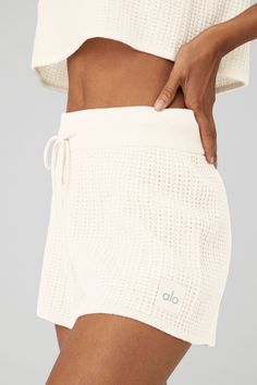 Unreal softness and an airy knit. The Cashmere High-Waist Plush Waffle Short is made with an ultra-soft lightweight cashmere yarn in a breathable, loose fit that handles sun-warmed activities like a pro. Pair with the matching Cashmere Plush Waffle Cropped Tank and serve laidback luxury all season long. Luxe, lightweight cashmere yarn Airy & breathable Designed & uniquely fit to flatter every size Wear-tested by our in-house team for the perfect fit Louge Shorts, Aritzia Waffle, Cashmere Yarn, Camping Outfits, Running Clothes, Cute Summer Outfits, Like A Pro, Yoga Clothes, Comfy Outfits