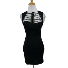 Blvd Collection Dress Womens S Small Black Semi Padded Bodycon Cutout Grommet Item Description Brand Name: Blvd Condition: New With Tag Size: S Location (Custom Label) = N 163 Material + Measurements (Please See Pictures) New Please Note That Clothing Items May Fit Differently Due To Brand, Fit, Use Or Prior Customization. We Strongly Urge You To Check The Measurements Above To Guarantee Proper Fitting. This Is From A Smoke Free Home. Fitted Gothic Bodycon Summer Dress, Fitted Black Bandage Bodycon Dress, Gothic Bodycon Mini Dress For Spring, Gothic Summer Bodycon Dress For Party, Gothic Summer Bodycon Party Dress, Edgy Sleeveless Stretch Bodycon Dress, Black Bandage Mini Dress For Summer, Black Gothic Stretch Bodycon Dress, Fitted Black Bandage Mini Dress