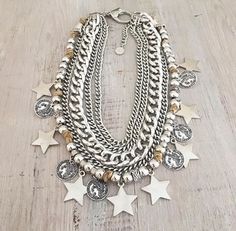 Glam Rock Style, Pewter Jewelry, Star Charm Necklace, Antique Jewelry Indian, Handmade Jewel, Chunky Jewelry, Handmade Jewelry Diy, Jewelry Inspo