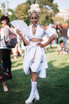 AfroPunk 2017 Style Star Afropunk Fashion, Afropunk 2017, Black Alt, Afro Goth, Afro Punk Fashion, 2017 Style, Look Festival, Summer Fashions, Street Style 2017