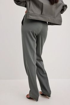 Low Waist Suit Pants Grey | NA-KD Straight Hem Stretch Bottoms For Workwear, Office Straight Pants With Side Pockets, Office Ankle Pants With Side Pockets, Workwear Sweatpants With Side Pockets, Office Tapered Leg Pants With Side Pockets, Workwear Dress Pants With Side Pockets, Stretch Tapered Leg Sweatpants For Workwear, Tailored Ankle-length Bottoms With Side Pockets, Straight Pantsuit With Pockets For Business Casual