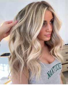 Half Foils Blonde, Color With Partial Highlight, Full Head Highlights Dirty Blonde Hair, Thick Highlights Blonde, Blonde Hair With Brunette Highlights, Blonde Foils On Brown Hair, Small Blonde Highlights, Low And Highlights Blonde, Blonde Hair For Brown Eyes