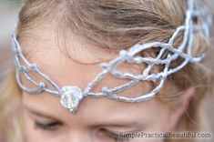 Make an elegant DIY crown for your Galadriel costume using a glue gun and a few other simple craft supplies. Great for any elf costume or cosplay. Younger Daughter, Elf Crown, Diy Crown, Elf Costume, Simple Craft, Stylish Rings, Fairy Costume, Ring Crafts