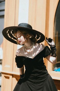 Our big black straw hat has a classically elegant form, yet our handcrafting process makes it an absolutely unique piece. The big brim, hand woven of highest quality Spanish black straw, gives it a spectacular, extravagant yet a very classic look. Given that the brim is hand formed, every single piece is like no other. The hat's diameter amounts cca 55 cm / 21.5 inches, and the crown is deep (8-9 cm / 3-3.5 inches), so it is very comfortable to wear, a perfect choice even for windy days. All pie Black Wide Brim Boater Hat For Church, Black High Crown Hat For Summer, Black Curved Brim Boater Hat For Church, Black Brimmed Boater Hat For Church, Black Boater Hat With Curved Brim For Church, Black Wide Brim Boater Hat For Evening, Black Summer Church Hat, Chic Black Boater Hat For Evening, Black Brimmed Boater Hat For Evening