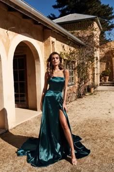 Teal Satin Dress, Teal Prom Dresses, Green Satin Dress, Evening Dress Floor Length, Beauty Dress, Satin Gown, Ball Dresses, Fancy Dresses