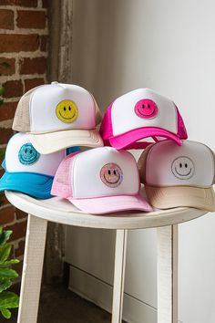 The Cutest TRUCKER hats! These hats are perfect for the poolside, beach, or to run errands in! It'll elevate your outfit 100% ! -ADULT SIZE/ One size fits most -Please be aware that there will be no returns/exchanges!-Mesh Back, plastic clip snapback -Sequined smiley face patch Beach Trucker Hat, Patches On Hats, Picnic Bday, Dubai Logo, Smiley Face Patch, Pink Patch, Patch Hats, Face Patches, Custom Caps