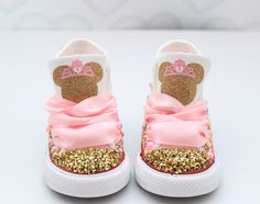 How adorable are these Minnie Mouse inspired converse! The perfect shoe to complete the look! Please leave your name needed in the notebox during checkout Visit the tutu section or search bar for the matching outfit! If you are unsure of sizing please scroll to the last photos for our size charts, or visit our size charts here--> https://pinktoesnhairbows.com/pages/size-chart All sales are FINAL, Ship dates can be found directly on the listing, please view our policies in detail here---> https:/ Minnie Mouse Treats Table, Minnie Mouse Treats, Minnie Mouse 1st Birthday Party, Treats Table, Minnie Mouse Shoes, Tutu Dress Costumes, Bling Converse, Minnie Mouse 1st Birthday, Girls Overalls