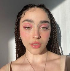 Cute And Aesthetic, Rhinestone Makeup, Ethereal Makeup, Clothing Outfit Ideas, Glamorous Makeup, Fancy Makeup, Creative Makeup Looks