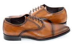 A handsome cap-toe brogue adds flair to this versatile Oxford shoe with a vintage profile and timeless style. Oxford Shoes Style, Oxford Shoe, Timeless Style, Cognac, Timeless Fashion, Dress Shoes Men, Oxford Shoes, Fashion Shoes, Dress Shoes