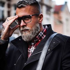 Beard And Glasses, Mens Medium Length Hairstyles, Beard And Mustache Styles, Beard Tips, Men With Grey Hair, Mustache Styles