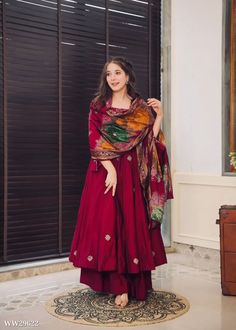 Fitted Red Long Sleeve Palazzo Set, Red Cotton Palazzo Set With Traditional Drape, Traditional Cotton Sets For Fall, Traditional Fall Cotton Sets, Red Cotton Sets With Dupatta, Red Cotton Palazzo Set With Dupatta, Fitted Red Kurta For Fall, Festive Red Kurta For Fall, Red Festive Fall Kurta