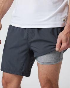 One short for every sport, the Kore Shorts have a classic athletic fit, falling just above the knee with an anywhere and everywhere versatility. Go commando in confidence with the breathable, boxer-brief liner. | Vuori Kore Shorts | Charcoal | Large Vuori makes premium performance apparel inspired by the active Coastal California lifestyle; an integration of fitness, surf, sport, and art. Breaking down the boundaries of traditional activewear, we are a new perspective on performance apparel. Sporty Boxer Briefs With Elastic Waistband For Workout, Sporty Boxer Briefs For Workout With Elastic Waistband, Gray Athleisure Athletic Shorts For Outdoor, Sporty Gray Boxer Briefs For Workout, Sporty Compressive Athletic Shorts For Outdoor, Midweight Athleisure Shorts For Sports, Midweight Athleisure Athletic Shorts For Workout, Sporty Gray Boxer Briefs For Sports, Functional Athletic Shorts With Comfort Waistband