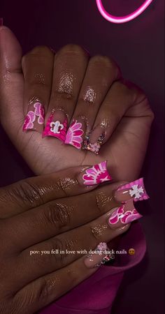 Duck Nails Kaws, Duck Nail Designs Pink, Valentines Nails Duckies, Pink And White Duck Nails, Kaws Nails Design Short Pink, Duck Nails Pink And Black, Girls Nail Designs