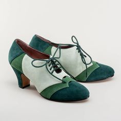 American Duchess: PRE-ORDER Karolina Women's Retro Oxfords (Green) American Duchess Shoes, Karolina Zebrowska, Vintage Inspired Office, Art Deco Shoes, American Duchess, Winter Heels, Wing Shoes, Modern Shoes, Retro Shoes