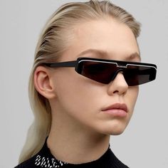 Balenciaga Extreme Bb0003s 001sunglasses Irregular Black Grey Unisex Extreme Bb0003s Gender - Unisex Color Code - 001 Frame Shape - Irregular Frame Material - Plastic Lens Material -Nylon Frame Color - Black Lens Color - Gray Size - 99/1/140 100%Uv Protection Authentic! Full Retail Package With All Accessories. Made In Italy Modern Shield Sunglasses With Anti-reflective For Parties, Modern Anti-reflective Shield Sunglasses For Party, Trendy Evening Shield Sunglasses With Polarized Lenses, Trendy Evening Shield Sunglasses With Uv Protection, Modern Shield Sunglasses With Uv Protection For Party, Trendy Evening Shield Sunglasses With Mirrored Lenses, Modern Cat Eye Shield Sunglasses With Uv Protection, Modern Shield Sunglasses For Spring Party, Chic Evening Shield Sunglasses With Mirrored Lenses