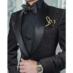 Category:Tuxedos; Embellishment:Pocket; Season:All Seasons; Fabric:Cotton Blend; Style:Party; Includes:Vest,Pants,Jacket; Occasion:Prom,Wedding Party; Fit Type:Tailored Fit; Jacket Buttons:Single Breasted One-button; Jacket Pockets:Straight Piped; Pattern:Floral,Jacquard; Neckline:Shawl Collar; Listing Date:10/24/2023; Pant Length:; Pants Waist:; Shoulder Width:; Sleeve Length:; Bust:; Hips:; Number of Pieces:3 Piece; Design:Jacquard Groom Suit Elegant, Prom For Guys, Gold Quince, Prom Suits For Men, Suits Prom, Dinner Jacket, Party Suits, Prom Suits, Tuxedo Wedding