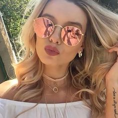 Womens 'Chella' Round Sunglasses Astroshadez Retro Sunglasses Women, Round Sunglasses Vintage, Fest Outfits, Rose Gold Sunglasses, Round Sunglasses Women, Vintage Eyeglasses, نظارات شمسية, Retro Sunglasses, Mirrored Sunglasses Women