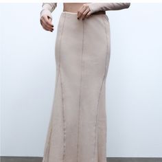 New With Tags Zara Washed Rib Skirt Size Medium Fitted Neutral Midi Skirt, Zara Flared Maxi Skirt With Lining, Zara Flared Lined Maxi Skirt, Zara Fitted Long Skirt, Zara Long Fitted Skirt, Fitted Long Skirt By Zara, Zara Stretch Long Skirt, Zara Stretch Midi Skirt, Zara Long Stretch Skirt