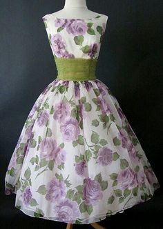 ) Chiffon Party Dress, Design Moda, Look Retro, Vestidos Vintage, Purple And Green, Look Vintage