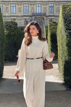 Looks Kate Middleton, Mode Ulzzang, How To Look Expensive, Elegante Y Chic, Classic Style Outfits, Paris Mode