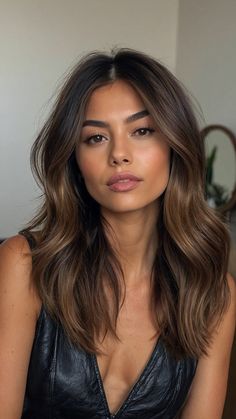 Haircuts For Medium Length Hair, Brown Hair Inspo, Fall Hair Cuts, Brunette Balayage Hair, Brown Hair Balayage, Balayage Brunette, Hair Makeover