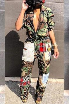 Casual Camouflage Jumpsuit For Spring, Casual Camouflage Jumpsuits And Rompers For Spring, Casual Printed One-piece Bodysuit, Camouflage Jumpsuits And Rompers For Summer, Fitted Camouflage Casual Jumpsuit, Casual Green Printed Bodysuit, Fitted Multicolor Jumpsuits And Rompers With Pockets, Camouflage Fashion, Zipper Jumpsuit