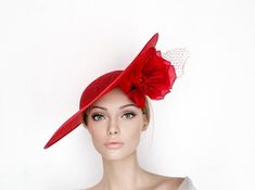 This stunning RED Fascinator is decorated with a beautiful silk flowers and veil.This red hat is perfect for the Kentucky derby, Ascot races, weddings or any special occasion.It is mounted on a headband that allows to tilt the fascinator to the liking of each one.If you can choose the side of the head were you like to wear the fascinator, can send me a mail.**  PROCESSING TIME: 5 -7 business days.**  DELIVERY TIME (DHL Express): 2-4 business days to EEUU, 1-2 to Europe and 3-5 to Australia.Follo Elegant Fitted Costume Hats And Headpieces For Holidays, Elegant Evening Holiday Hats, Red Hats For Spring Gifts, Red Spring Hat For Gift, Red Spring Hat As Gift, Elegant Mini Hats For Formal Holiday Events, Elegant Mini Hats For Wedding And Holiday, Red Spring Hats As Gift, Red Hats As Spring Gift