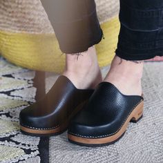 Bastad Clogs, Platform Clogs Shoes, High Heel Sandals Platform, Winter Attire, Platform Clogs