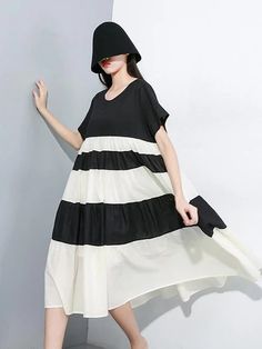 White Short Sleeve Dress With Splicing, Black Cotton Free Size Dress, Black Free Size Cotton Dress, Casual Cotton Midi Dress With Patchwork, Black Cotton Dress Free Size, Black Patchwork Short Sleeve Maxi Dress, Casual Short Sleeve Midi Dress With Patchwork, Black Short Sleeve Maxi Dress With Patchwork, Casual Patchwork Midi Dress With Short Sleeves