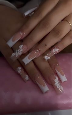 White Glitter French Tip, French Tip With Gems, Acrylic Nails 3d, Glitter French Tip, Nails 3d, Colored Acrylic Nails