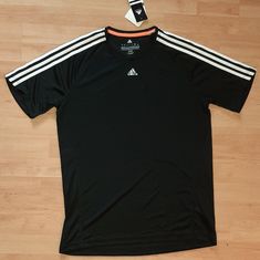 Bnwt, Mens, Adidas, Size Lg., 50% Recycled Polyester/50% Polyester. Adidas Tshirt Outfit, Adidas Shirt Mens, Spooky Basket, Camisa Adidas, Seatbelt Belt, Adidas Tshirt, Pants Outfit Men, Volleyball Pictures, Adidas Tee