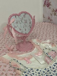 Florals Aesthetic, Pink Aesthetic Summer, Hyperfeminine Aesthetic, Pinterest Shuffle, Coquette Stuff, Sister Aesthetic, Cabin 10, Pink Academia, Pink Core