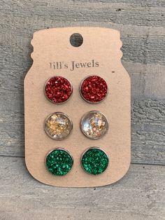 Red, Green and Gold Christmas Faux Druzy Earring 3 Set - Jill's Jewels | Unique, Handcrafted, Trendy, And Fun Jewelry Glitter Round Jewelry As Gift, Round Glitter Jewelry As Gift, Round Glitter Jewelry For Gifts, Red Green And Gold Christmas, Green And Gold Christmas, Christmas Resin, Christmas Ring, 3 Earrings, Druzy Earrings